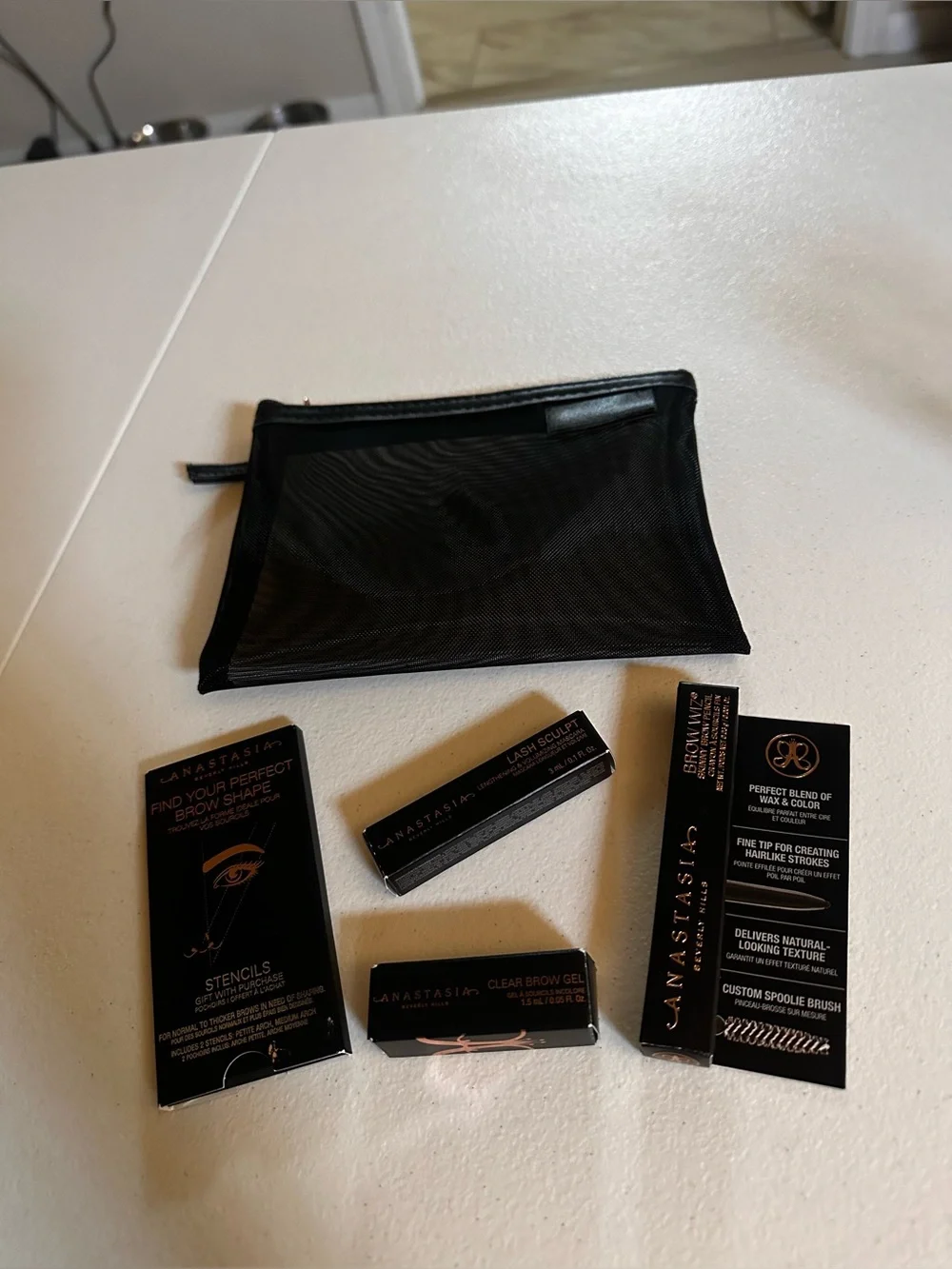 Anastasia Beverly Hills Set